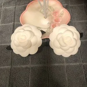 COPY - Authentic Chanel Camellia Flower High Fashion hair barrette. CHANEL | Accessories | Authentic Chanel Camellia Flower High  main image 4